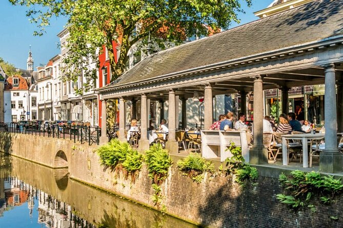 90 Minutes Self-Guided Family Friendly Walking Tour in Gouda - Starting at Wokamor near Achter de Waag