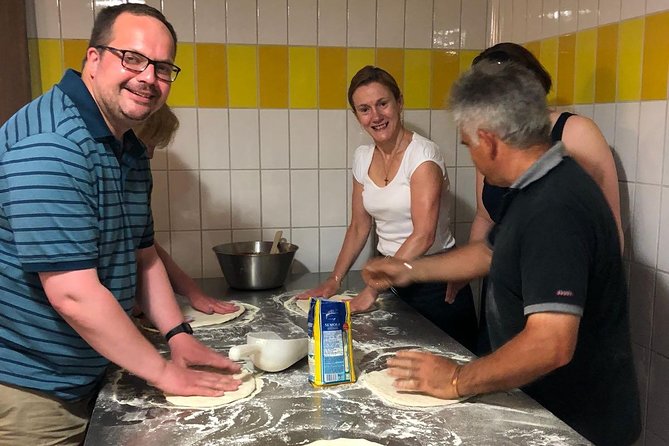 Amalfi Coast Farmhouse: Pizza & Mozzarella Making Class - From family sourdough to your own pizza