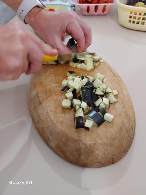 Amalfi: cookingclass whit mozzarella, tiramisù and pasta - Who should book this experience?