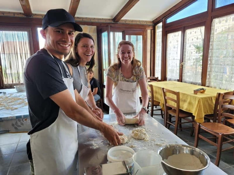 Amalfi: Make Gnocchi, Mozzarella and Tiramisù - Arriving in Pianillo and Meeting the Family