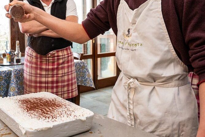 Amalfi: Milk cows, make pasta, mozzarella and tiramisu! - Eating the meal you helped prepare