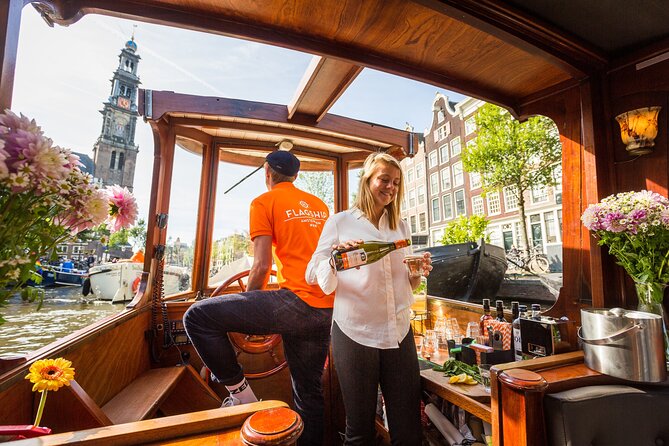 Amsterdam Canal Cruise in Classic Salon Boat With Drinks and Cheese - What the one-hour outing feels like