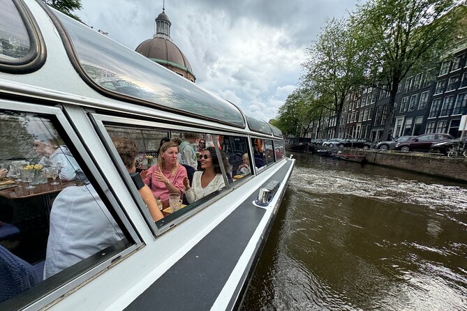 Amsterdam Cheese and Wine Canal Cruise - Why this short cruise works so well in Amsterdam