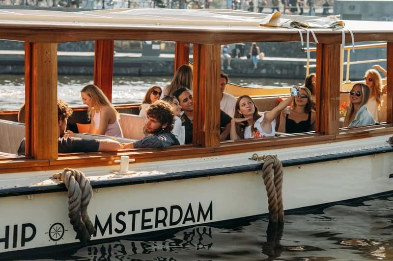 Amsterdam: Classic Saloon Boat Cruise with Cheese & Wine - The Old Harbor and Maritime Museum