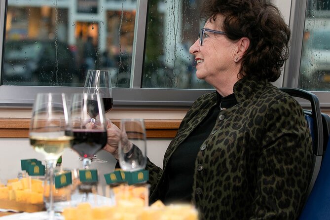 Amsterdam: Dutch Cheese and Wine Tasting Cruise - Starting beside the Anne Frank House