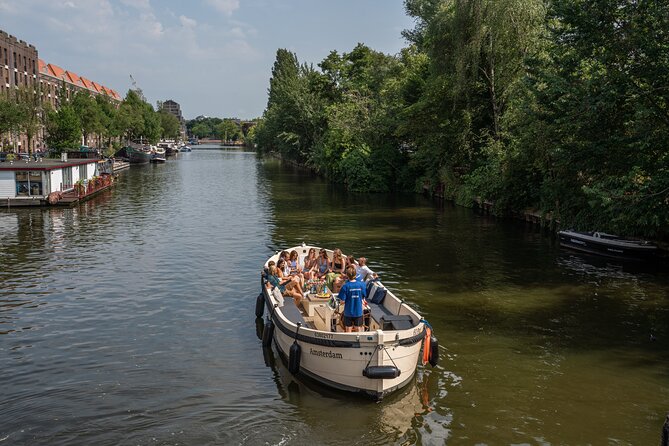 Amsterdam: Evening Candle Light Cruise With Wine & Cheese - What the one-hour route actually shows you