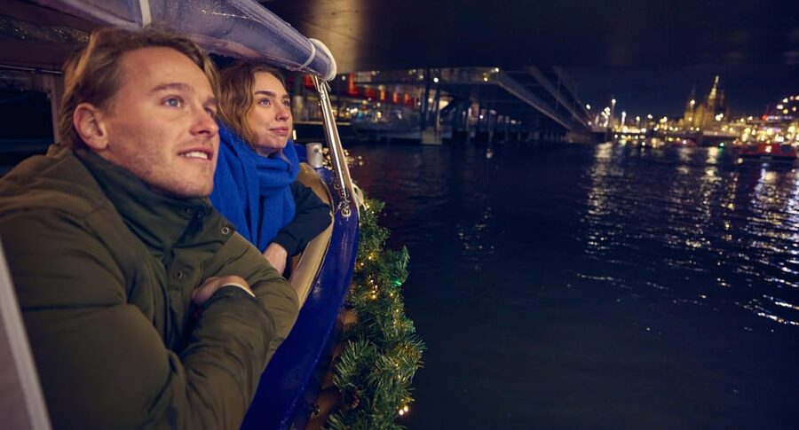 Amsterdam: Evening Candle Light Cruise With Wine & Cheese - Should you book the Starboard candlelight cruise?