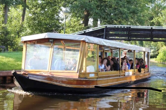 Amsterdam: Giethoorn Tour Scenic Cruise, Cheese & Free Time - The Coach Ride: More Than a Silent Transfer