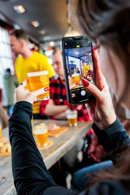Amsterdam: Guided Craft Beer Tasting with cheese and snacks - Key points to know