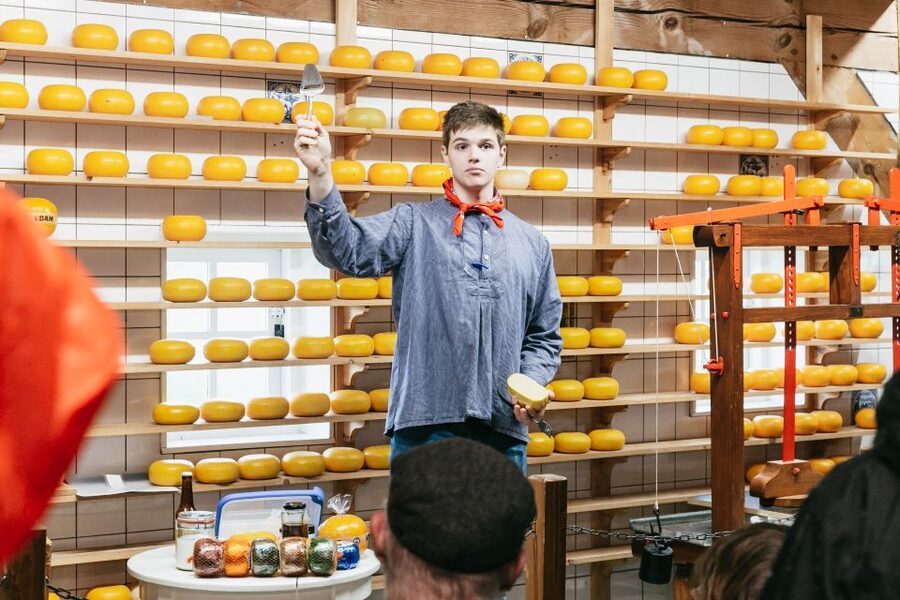 Amsterdam: Guided Zaanse Schans, Windmills & Cheese Tour - Key points to know before you book