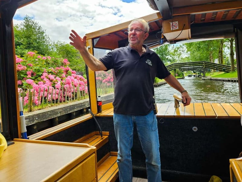 Amsterdam: Live GuideD Giethoorn Boat Tour & Cheese Platter - Key points at a glance