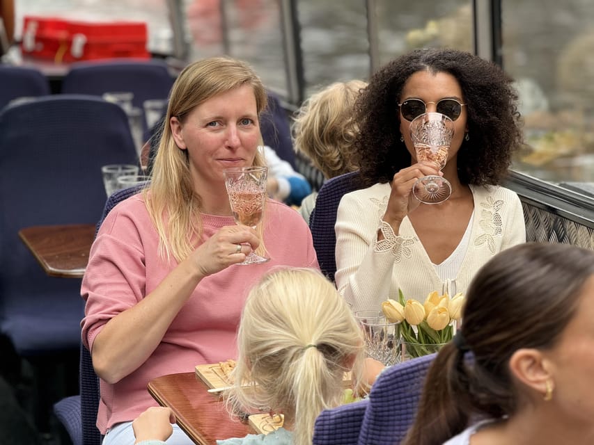 Amsterdam: Luxury Cheese & Wine Canal Cruise - A One-Hour Cheese Table on Amsterdam’s Canals