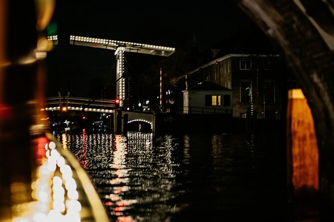Amsterdam Small-Group Evening Canal Cruise Including Wine, Craft Beer, Cheese - Key points at a glance