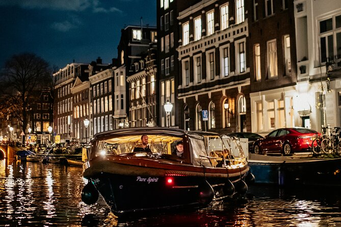 Amsterdam Small-Group Evening Canal Cruise Including Wine, Craft Beer, Cheese - Is $95.58 a good value?