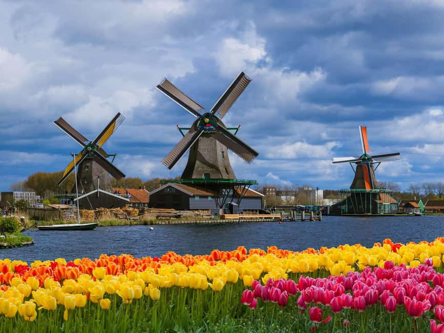 Amsterdam: Zaanse Schans, Cheese Tasting & Volendam Tour - Zaanse Schans: windmills, workshops, and photo stops