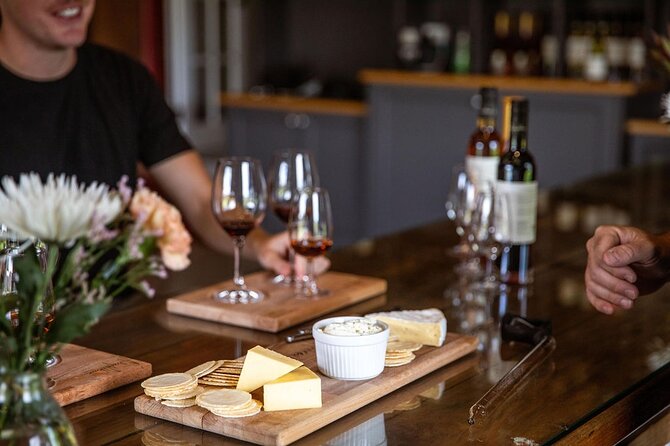 Audrey Wilkinson Vineyard: Fromage and Fortified Wine Experience - Wine and fromage matched together