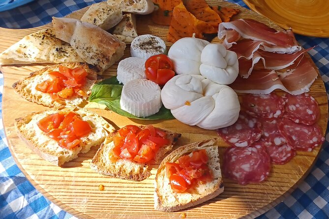 Authentic Farm Tour with Pizza, Cheese, Wine & Limoncello Tasting - Olive oil, wine, and limoncello tastings