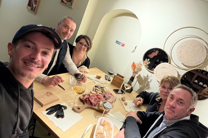Bordeaux Food Tour : Sweets, Cheese & Wine pairing workshop - Place Gambetta and the city’s darker stories