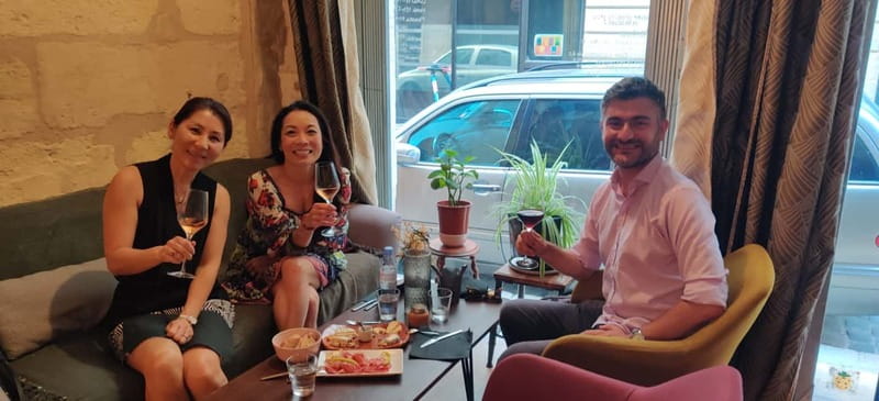 Bordeaux Night Walk ending with Wine and cheese Tasting - Starting near Saint Catherine Street