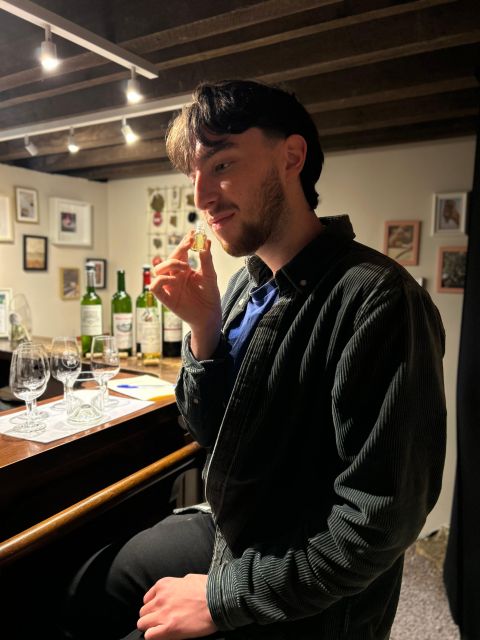 Bordeaux wines : tasting with 4 white wines and cheeses - Four white wines, with a useful Bordeaux comparison