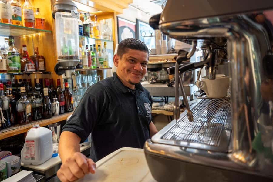 Boston: North End Food Experience with Pizza, Meats & Cheese - Key points to know before booking