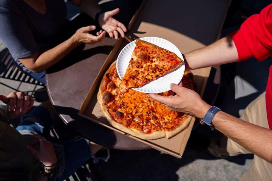 Boston: North End Food Experience with Pizza, Meats & Cheese - Why this North End food walk works