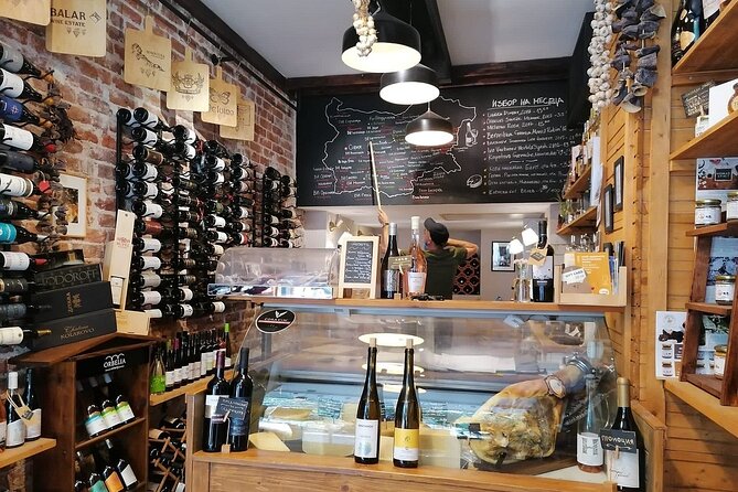 Bulgarian Wine and Cheese Tasting - Restaurant Tips Extend the Experience Beyond the Glass