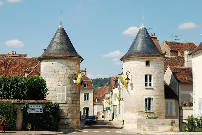 Burgundy Wine & Cheese Tasting Private Day Trip 15 glasses - From Paris to Chablis by 10:15 a.m.