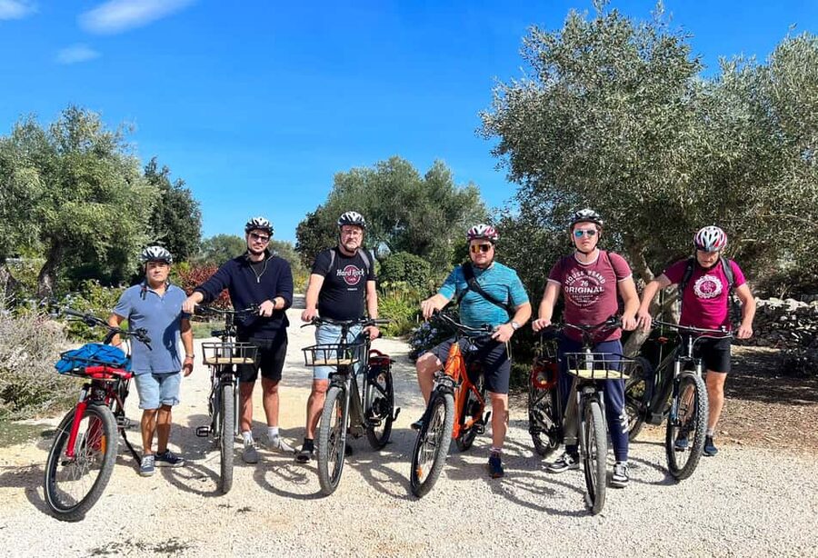 Cassano: Alta Murgia E-Bike Ride + Mozzarella Lab - The two-hour e-bike route through Alta Murgia