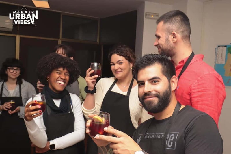 Central Madrid: Sangría Workshop & Tasting with Local Cheese - Making sangria in the center of Madrid