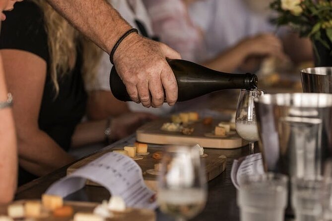 Cheese and Wine Tasting Experience in Pokolbin - Seven cheeses, several ways to rethink a wine match