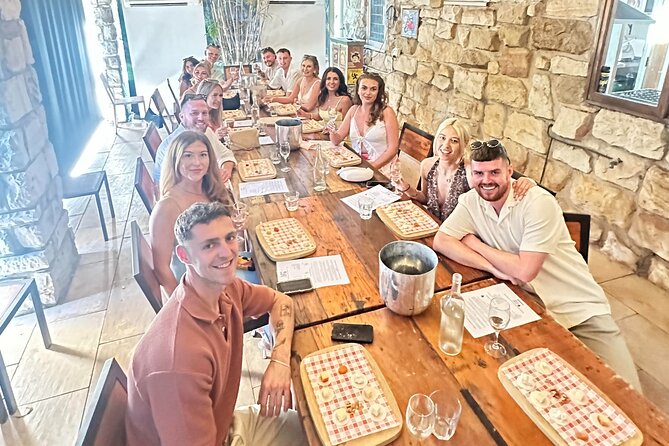 Cheese and Wine Tasting Experience in Pokolbin - Booking, timing, and cancellation details