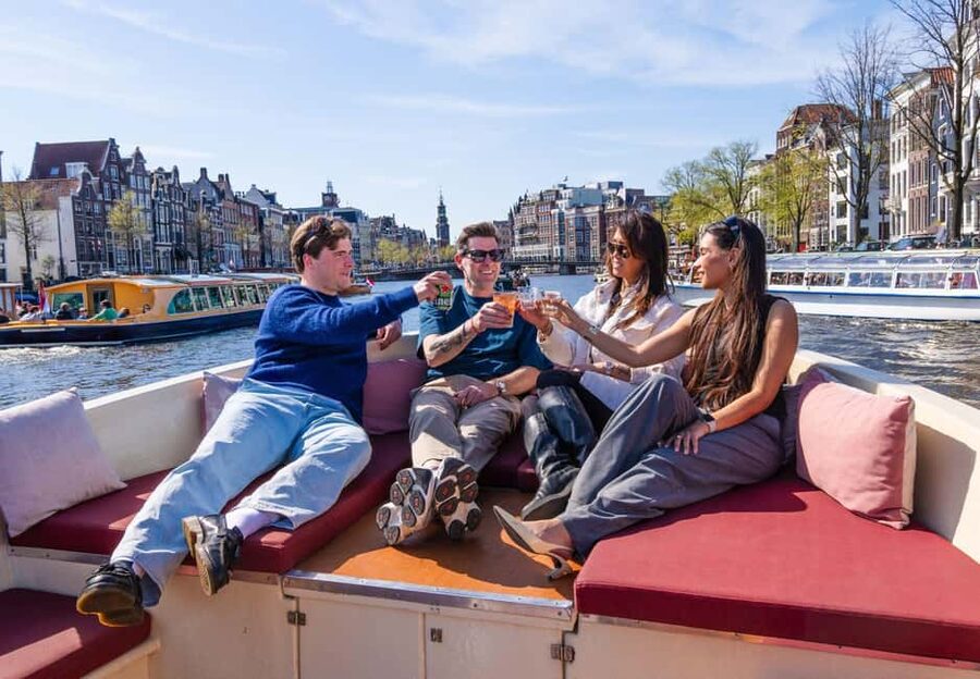 Cheese & Drinks Guided Amsterdam Boat Tour, All Inclusive - Herengracht, Skinny Bridge, and the Munttoren