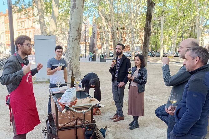Cheese food-tour through downtown Toulouse - Starting at Place du Salin with salt and a welcome drink