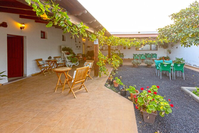 Cheese Making Workshop in Fuerteventura with Breakfast - Turning fresh milk into your own cheese