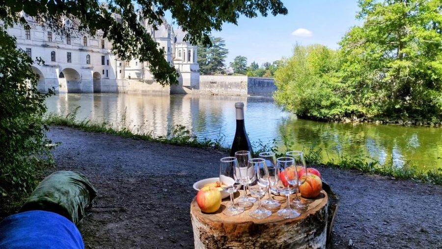Chenonceau: guided ebike ride and wine & cheese picnic lunch - Why this ride gives Chenonceau more meaning