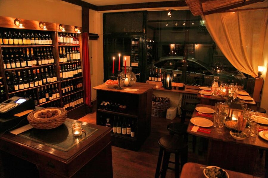 Cologne-Nippes: Cheese and wine with champagne and Grand Cru - Seven French wines, with a Grand Cru at the end