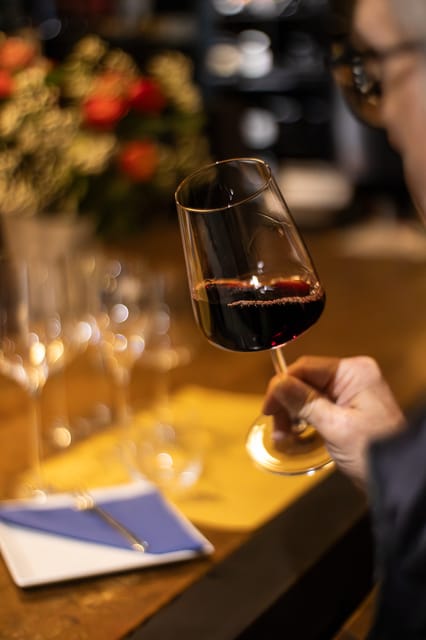Como: Wine Tasting Experience with Cheese and Cold Cuts - Who Should Book This Experience