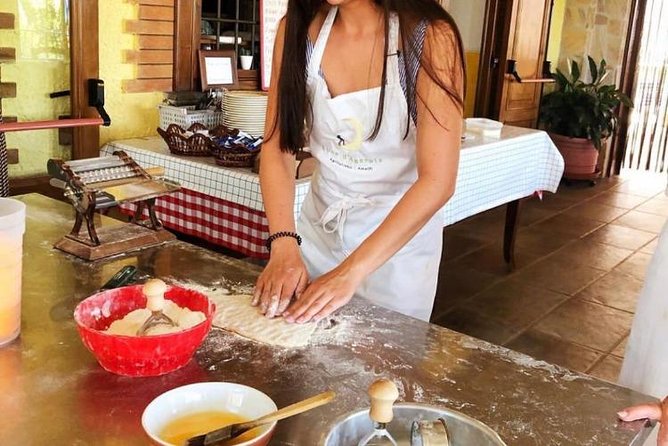 Cooking lesson: tagliatelle, mozzarella and tiramisu - What the $84.29 price gets you
