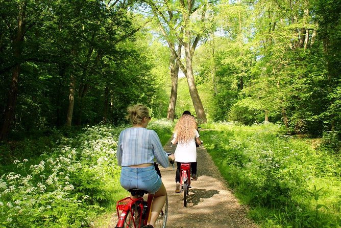Countryside Fishermen Villages & Cheese E-bike Tour - Jacobs Hoeve, the cheese stop that earns its place