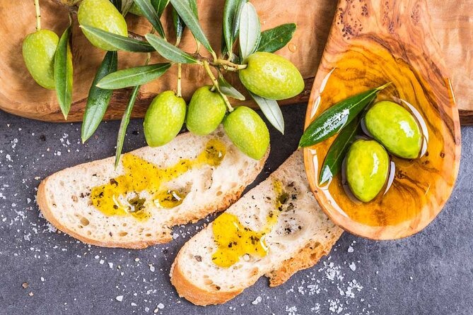 Deluxe Experience: Mozzarella, Oil and Wine Tasting on the Amalfi Coast - Key points to know before booking