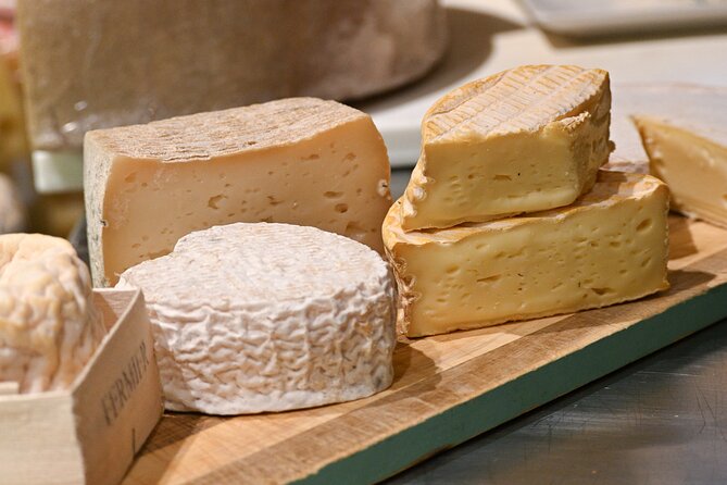 Discover our Terroirs and Tasting Cheese and Wine - Who will enjoy this tasting most