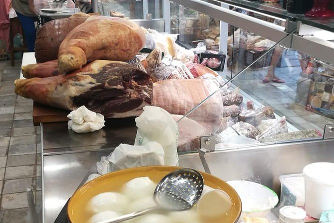 DISCOVER SORRENTO, food &Walking tour . Lemons-cheese&olive oil - History, artisans, and the route’s mixed focus