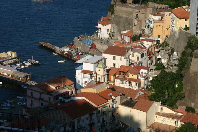 Discover Sorrento with food tasting and walking Tour - Starting at Piazza Tasso at 4:30 pm