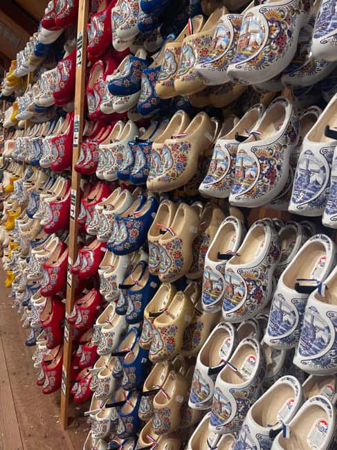 Dutch Countryside: , windmills, Villages, Cheese & Clogs - Key points at a glance