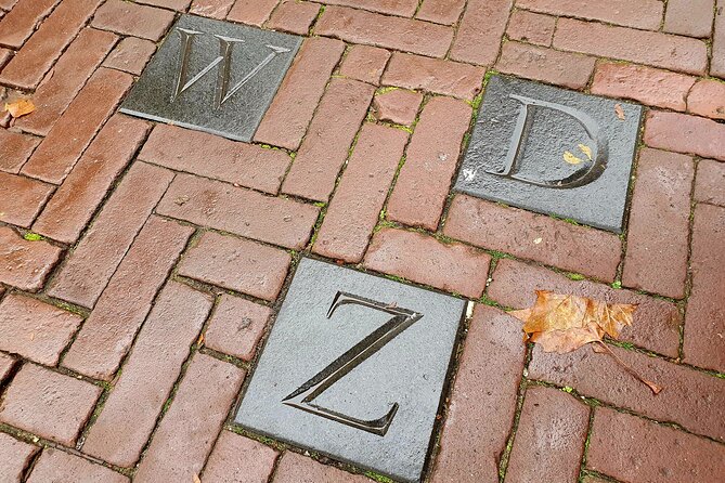 Escape Xperience in Gouda: The Legend of Jacoba - The Willem Vroesenhuis garden offers a quieter stop
