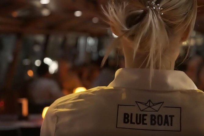 Evening Canal Cruise in Amsterdam with Wine & Cheese Option - What the wine and cheese upgrade really includes
