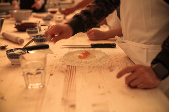 Florence: Flambé Cheese Wheel Truffle Pasta Class & Tiramisù - Booking, cancellation, and practical details