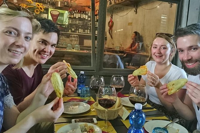 Florence Food Tour of 10+ Authentic Tastings with Cheeses & Wines - The unfamiliar bite: lampredotto and other local food