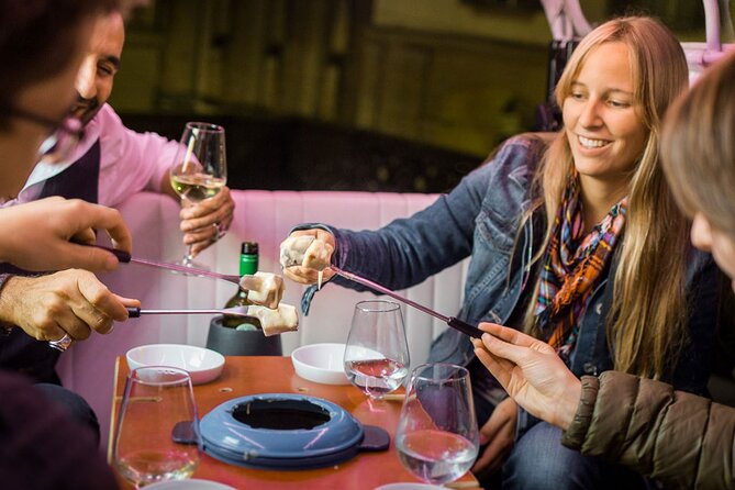 Fondue and wine private Tuk Tuk tour in Geneva - What the $181 price really buys you